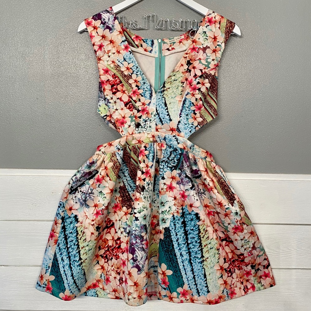 Women’s Floral Mini Dress